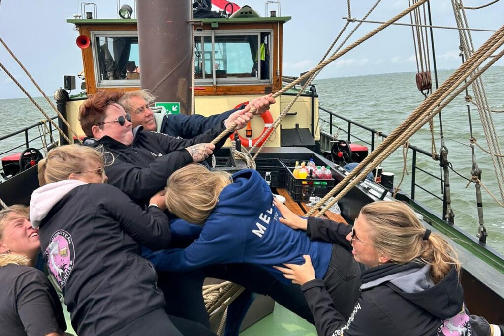 arbeiten auf einem segelschiff IJsselmeer